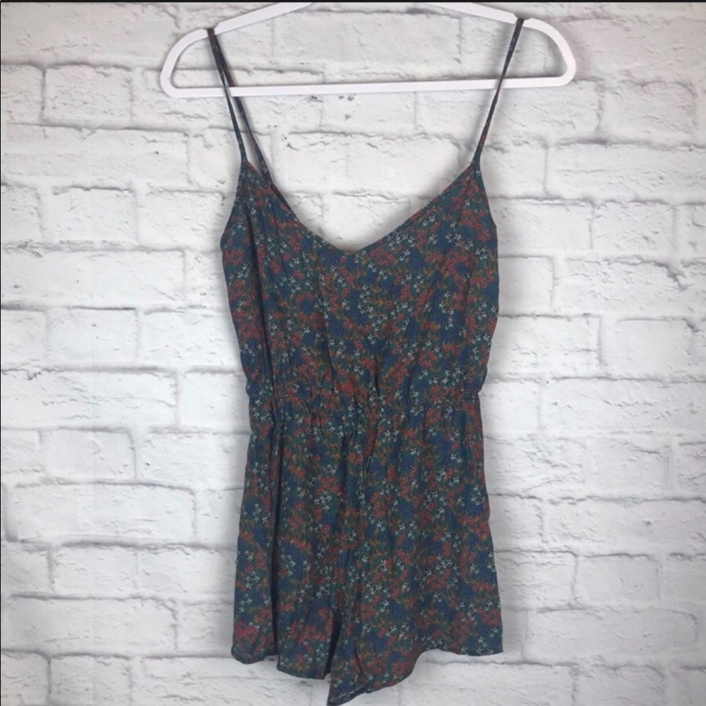 Kendall And Kylie Romper Size Small